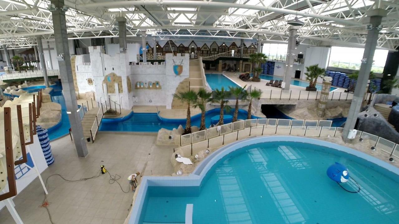 Aqua Apartments Reda Luaran gambar
